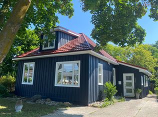 335 Napier St, Collingwood, ON L9Y 3T6