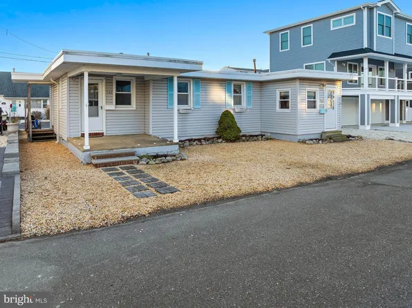 20 W 87th St, Brant Beach, NJ 08008