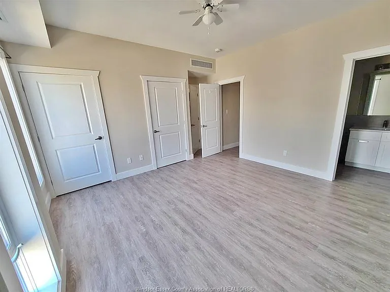 550 Sandison St #37 — Photo 9