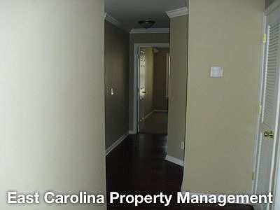 2nd image of 2916 D Mulberry Ln