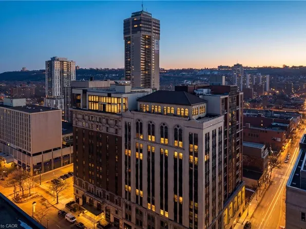 112 King St E #Penthouse 4, Hamilton, ON L8N 1V2