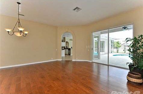 3rd image of 12429 Seabrook Dr