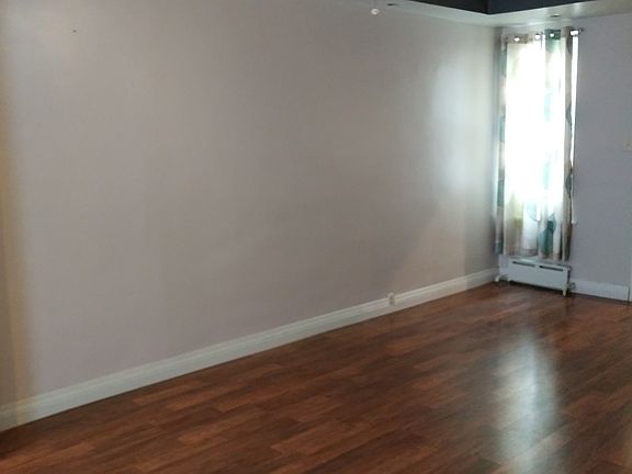 5th image of 1824 E Wishart St