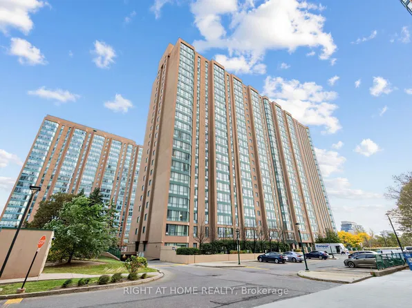 145 Hillcrest Ave #1108, Mississauga, ON L5B 3Z1