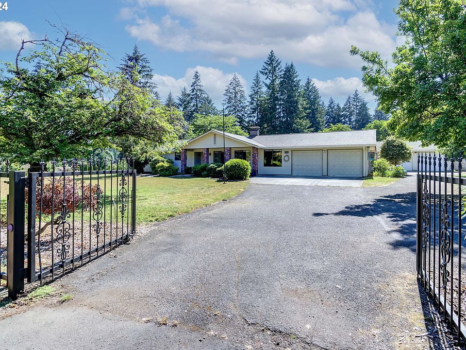 1st image of 10507 NE 157th Ave