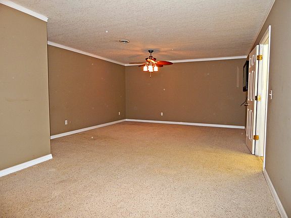 4th image of 1510 Kathy Cir