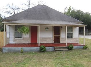 515 W Ball St, Weatherford, TX 76086