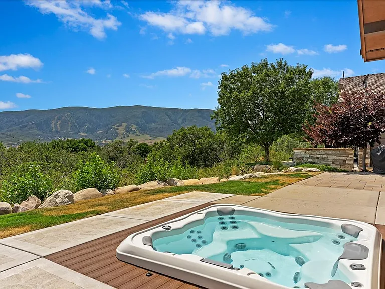 4378 Sunrise Dr — Photo 30