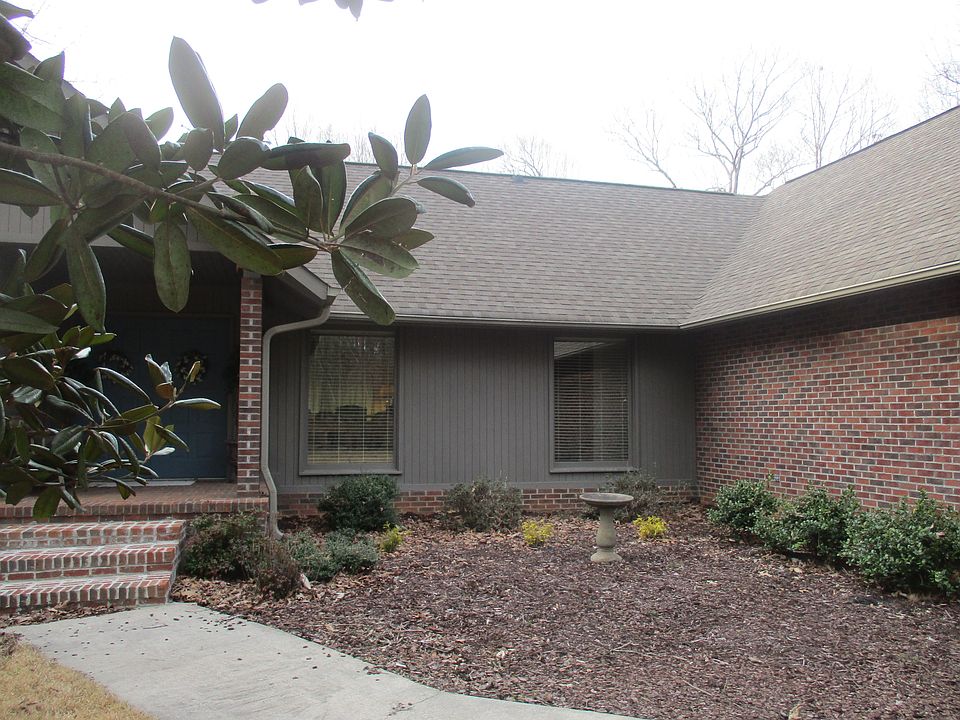 1st image of 49 Dogwood Dr
