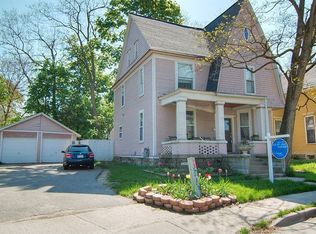 228 Wellington Ave SE, Grand Rapids, MI 49506
