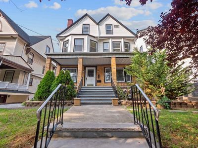 128 Bentley Ave, Jersey City, NJ, 07304