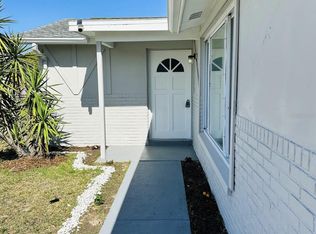 5122 School Rd, New Port Richey, FL 34653