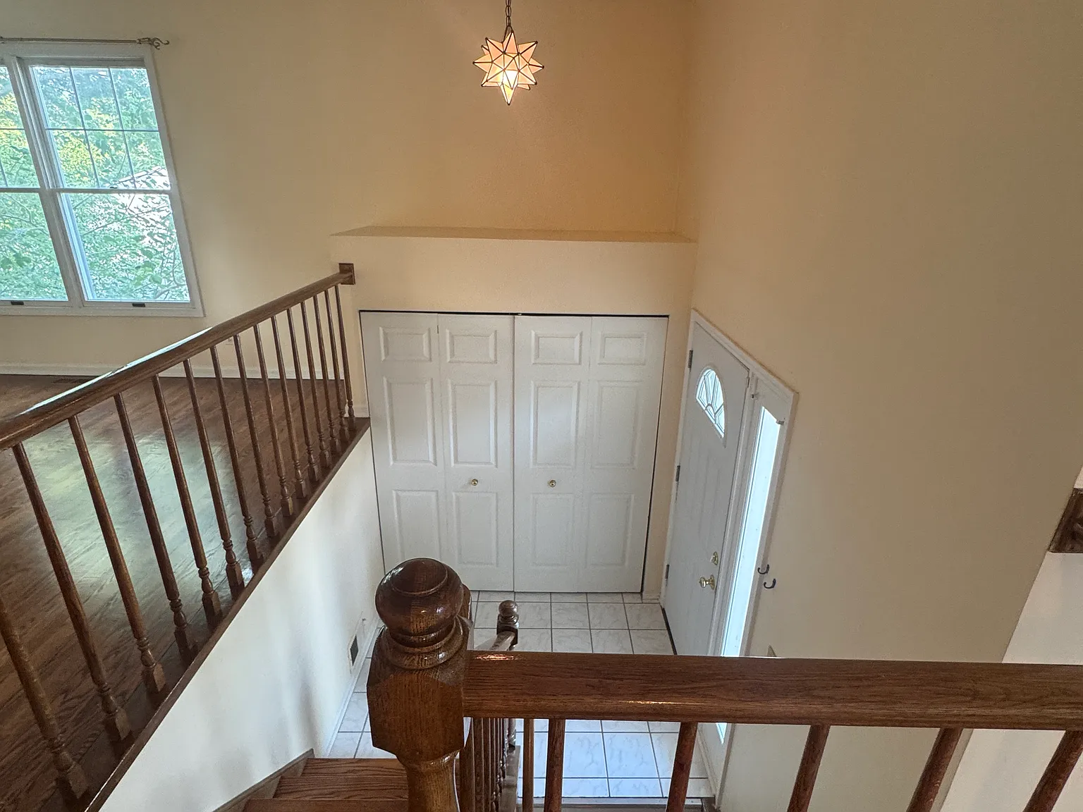 4 bed, 2218 sqft, $3,400 — Photo 2