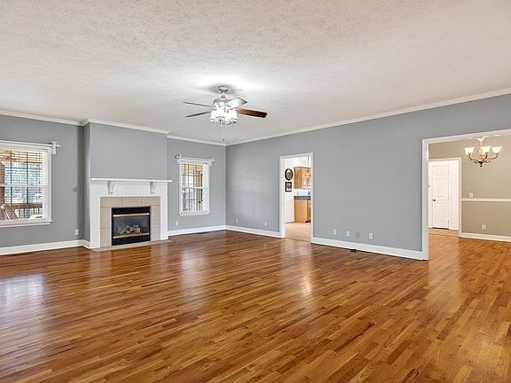 4th image of 5568 Willow Oak Dr