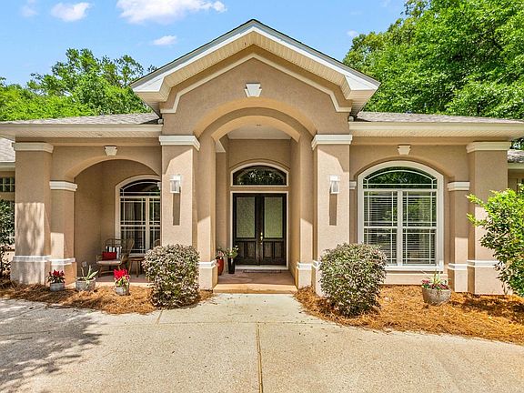 3rd image of 1256 Conservancy Dr E