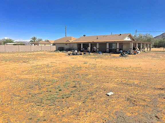 4th image of 3576 E LAWNDALE Place