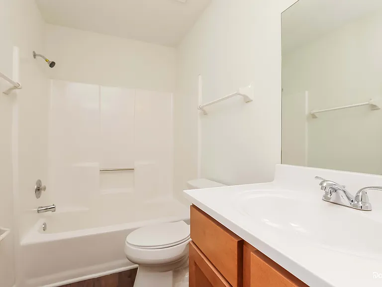 124 Cedarmont Cir — Photo 12