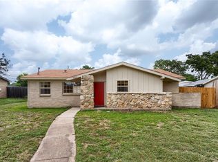 1612 Debbie Dr, Plano, TX 75074