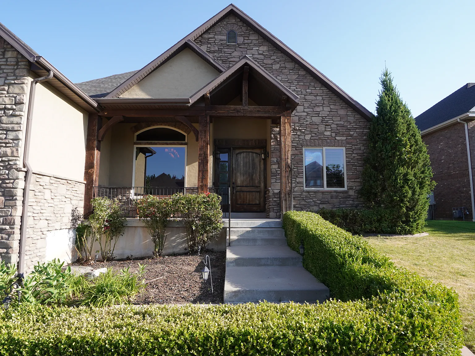 Large Home in Layton @ 2263 E 425 N! — Photo 3