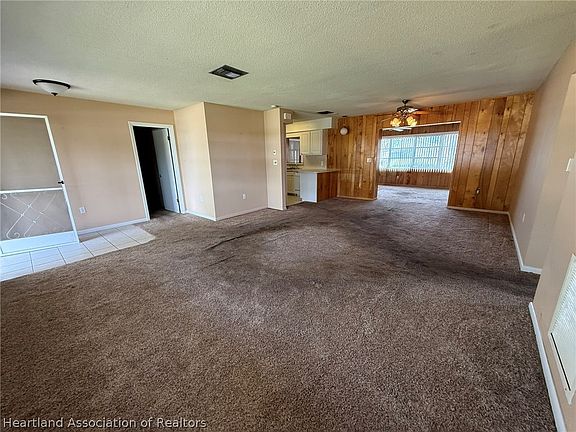 3rd image of 127 Lime Rd NW