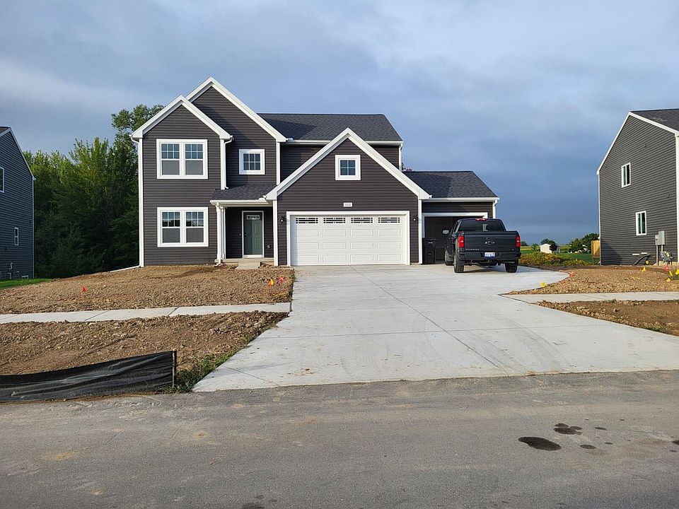 1st image of 5032 Apollo Ln SE