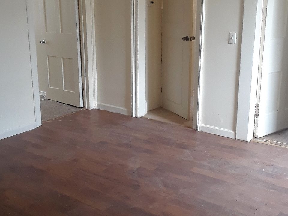 1st image of 418 Canal St APT 1
