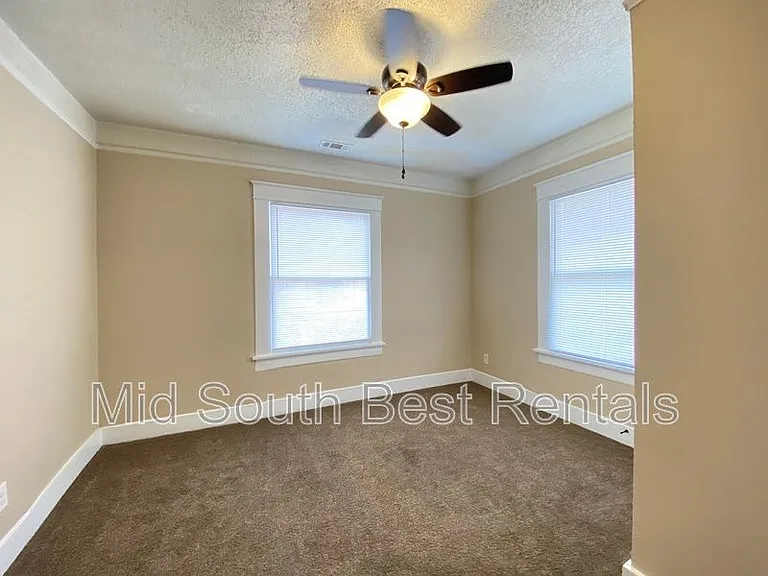 3315 Maryland Ave — Photo 12