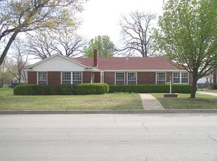 3324 Meadowbrook Dr, Fort Worth, TX 76103