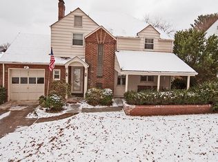 215 Capitol Dr, Pittsburgh, PA 15236