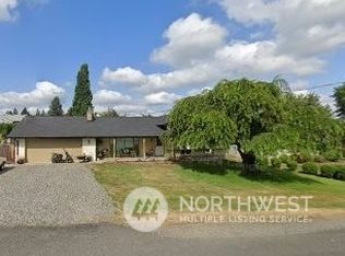 2942 Olympic Pl, Enumclaw, WA 98022