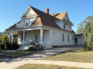 501 E Main St, Norton, KS 67654