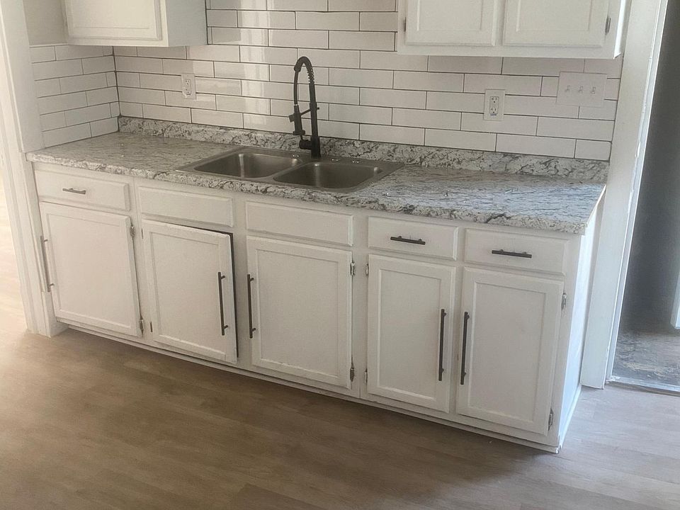 1st image of 10205 Mount Auburn Ave