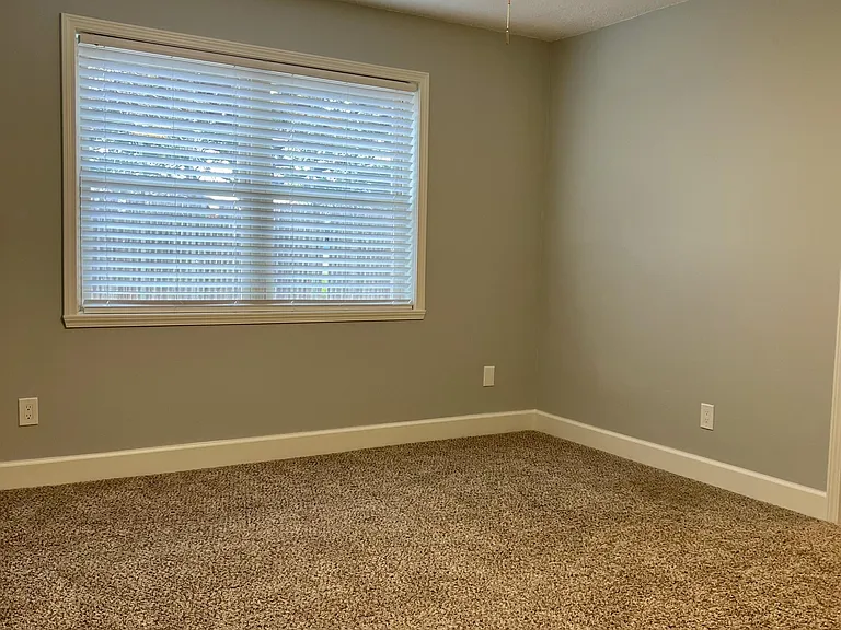 1815 E Lindsey St #1 — Photo 16