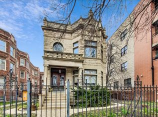 940 W Cuyler Ave #1, Chicago, IL 60613