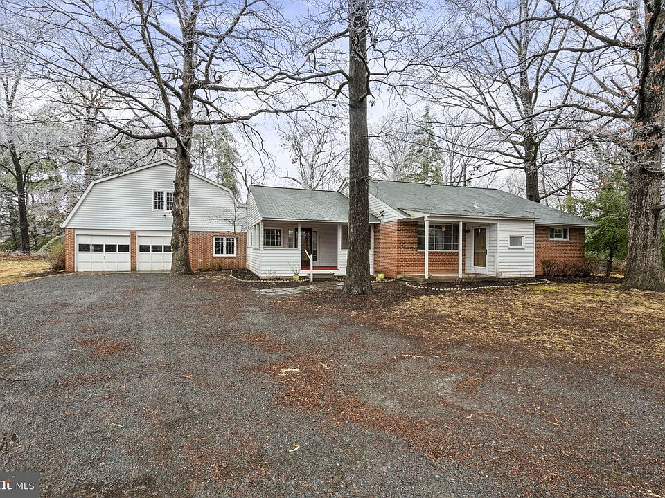 1st image of 4954 Catharpin Rd