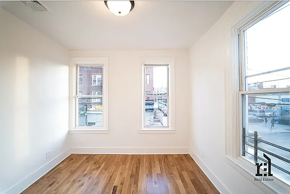 Rented by Voro New York | media 12