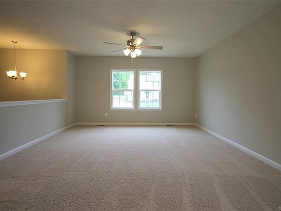 3rd image of 6108 Almond Creek Ln