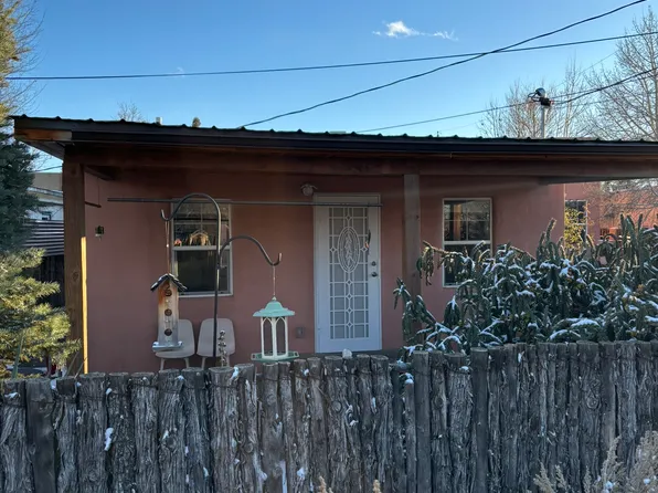 1108 Camino Sierra Vis, Santa Fe, NM 87505