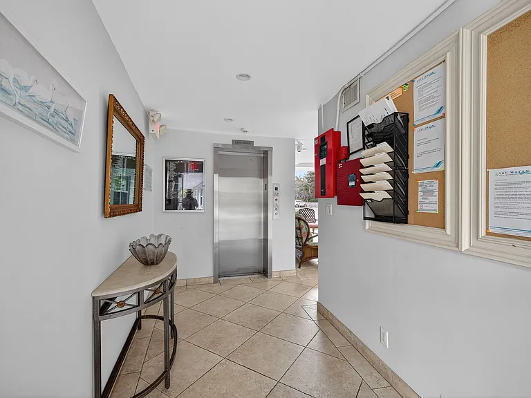 1850 S Ocean Dr #301 — Photo 41
