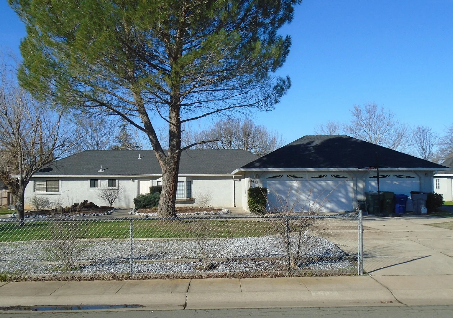 4 Bedroom in Ravenwood Subdivision — Photo 1