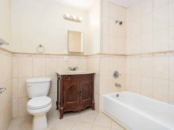 528 47th Street image 14 of 20