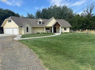 855 W Hensel Rd, Hermiston, OR 97838