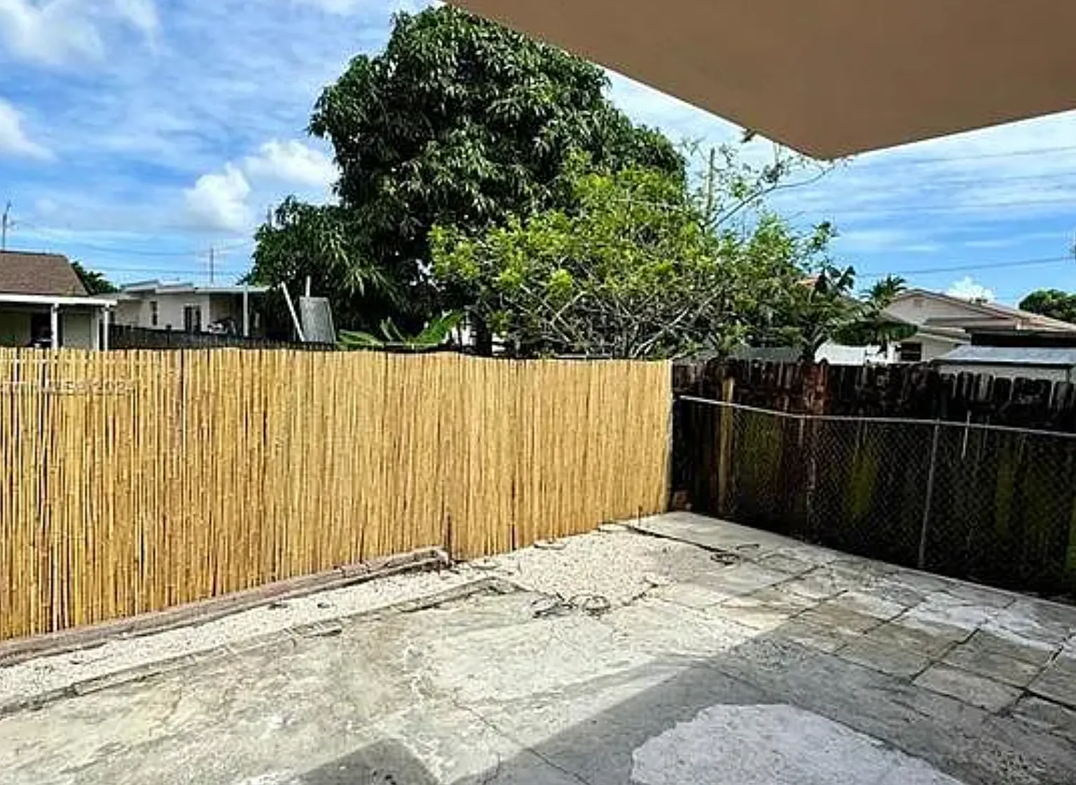 4 bed, 2844 sqft, $3,500 — Photo 2