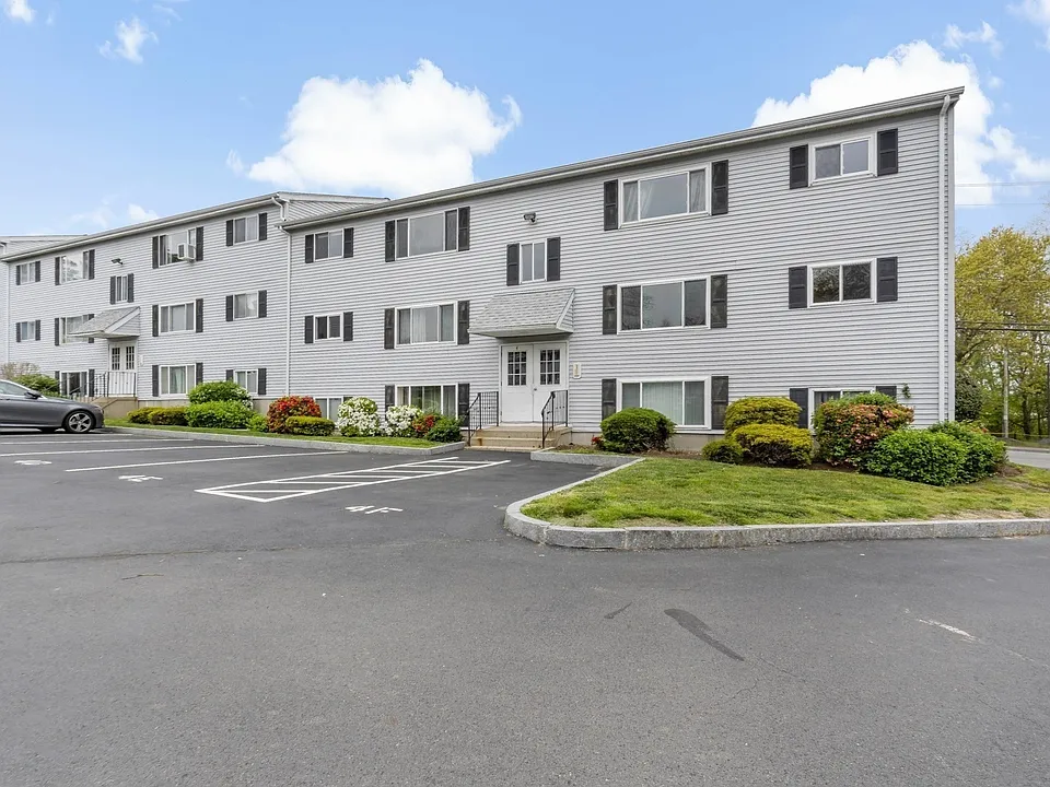 5455 N Main St #4D