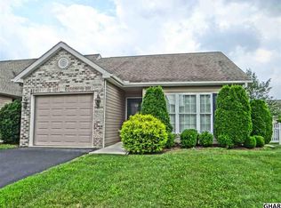 113 Brighton Dr, Carlisle, PA 17015
