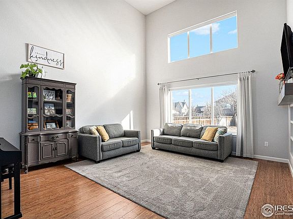 5th image of 164 Hermosa St