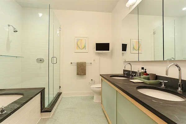 Rented by Corcoran | media 22