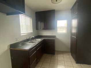1000 S Inglewood Ave #D, Inglewood, CA 90301