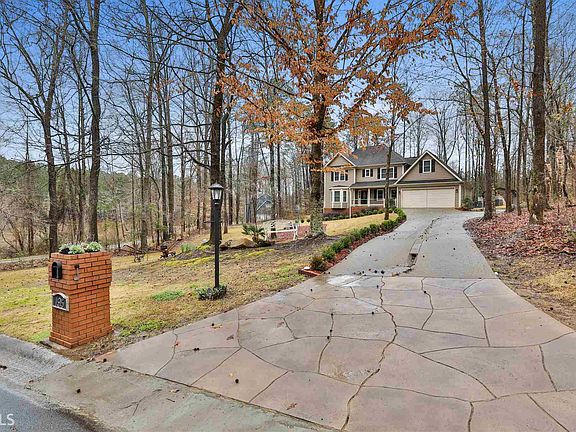 2nd image of 195 Felton Dr