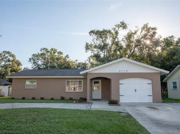3713 Kingswood Dr, Sarasota, FL 34232